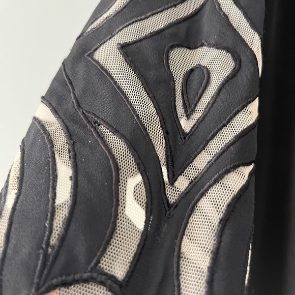 Pakistani salwar kameez- 2 piece - designer Natasha Kamal - Picture 2 of 2